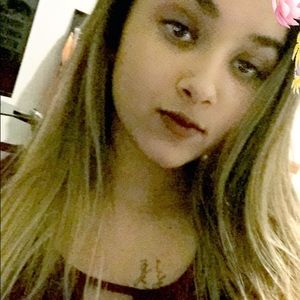 Meet your Posher, Brianna